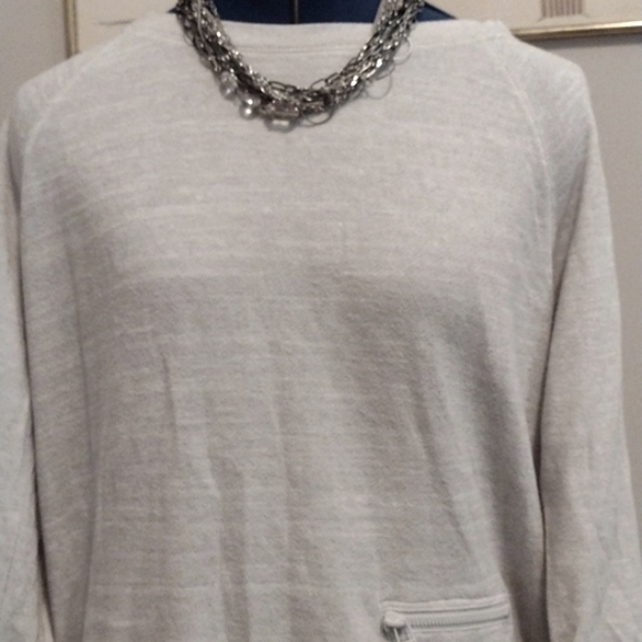 JONES NEW YORK Oversize Grey Long Crop Style SWEATSHIRT with CUTEfront POCKET!! - Picture 5 of 7